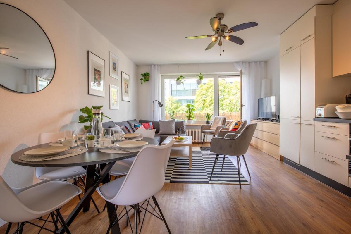 Special Cuatro Picasso Basel, Bahnhof Grossbasel 10-star Apartment