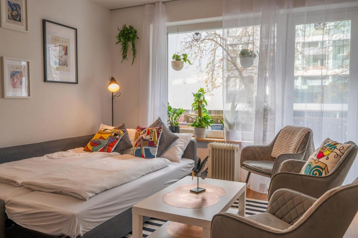 Apartment Special Cuatro Picasso Basel, Bahnhof Grossbasel 10-star Basel